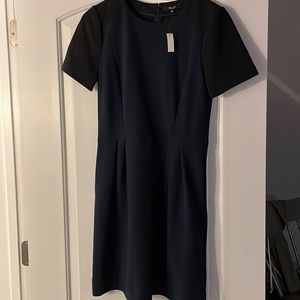 NWT madewell Gallerist Colorblock Ponte Dress Black and Navy size 6
